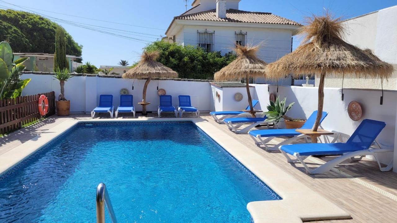 Casa Arco Iris Hostel *